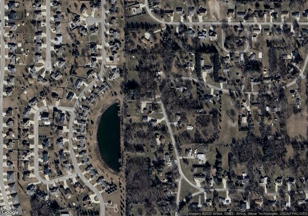 1304 24th St SW, Austin, MN 55912 - photo 1