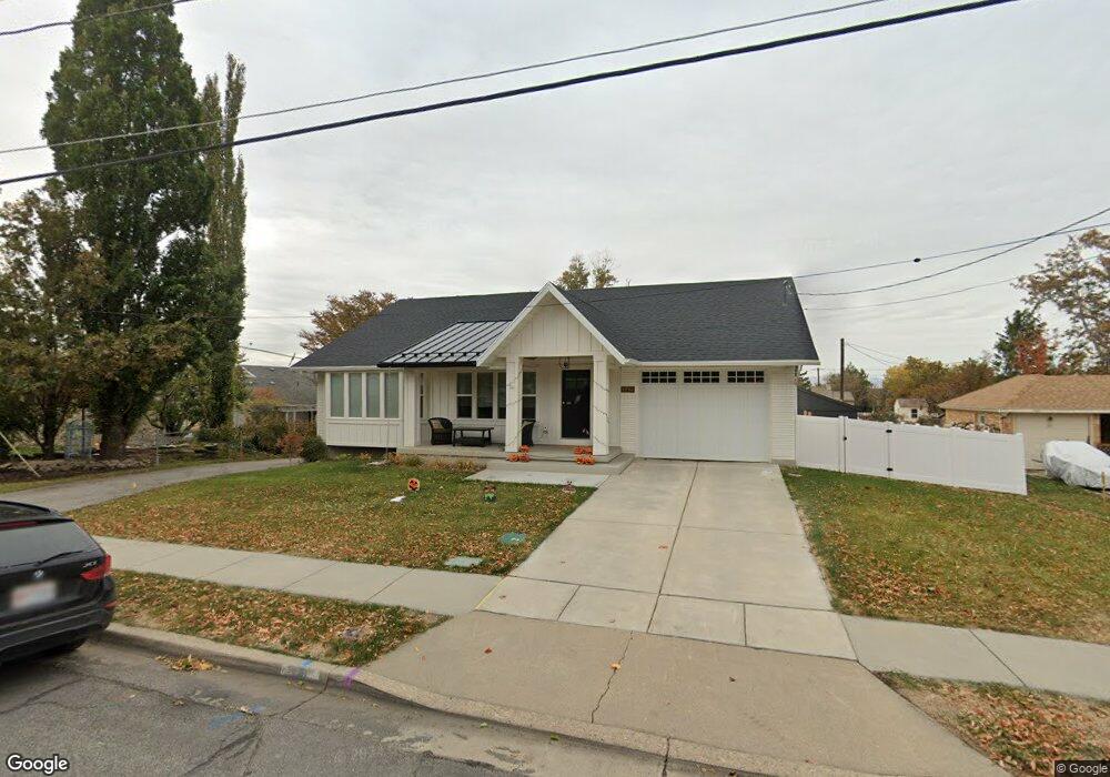 141 N 100 E, Centerville, UT 84014 - photo 1