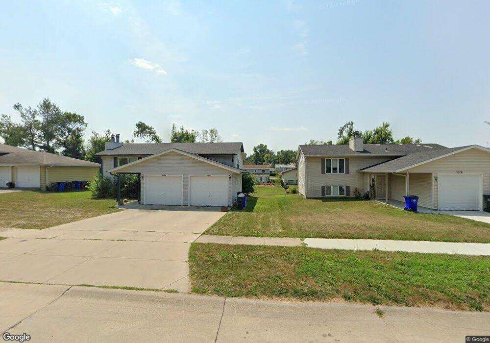 2527 Ellis View Ct NW, Cedar Rapids, IA 52405 - photo 1