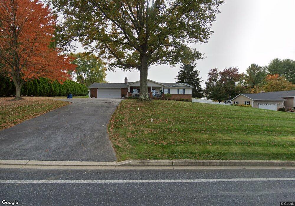 11 W Obrecht Rd, Sykesville, MD 21784 - photo 1