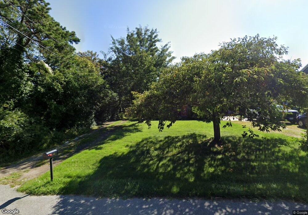 14B Old Main Rd, Little Compton, RI 02837 - photo 1