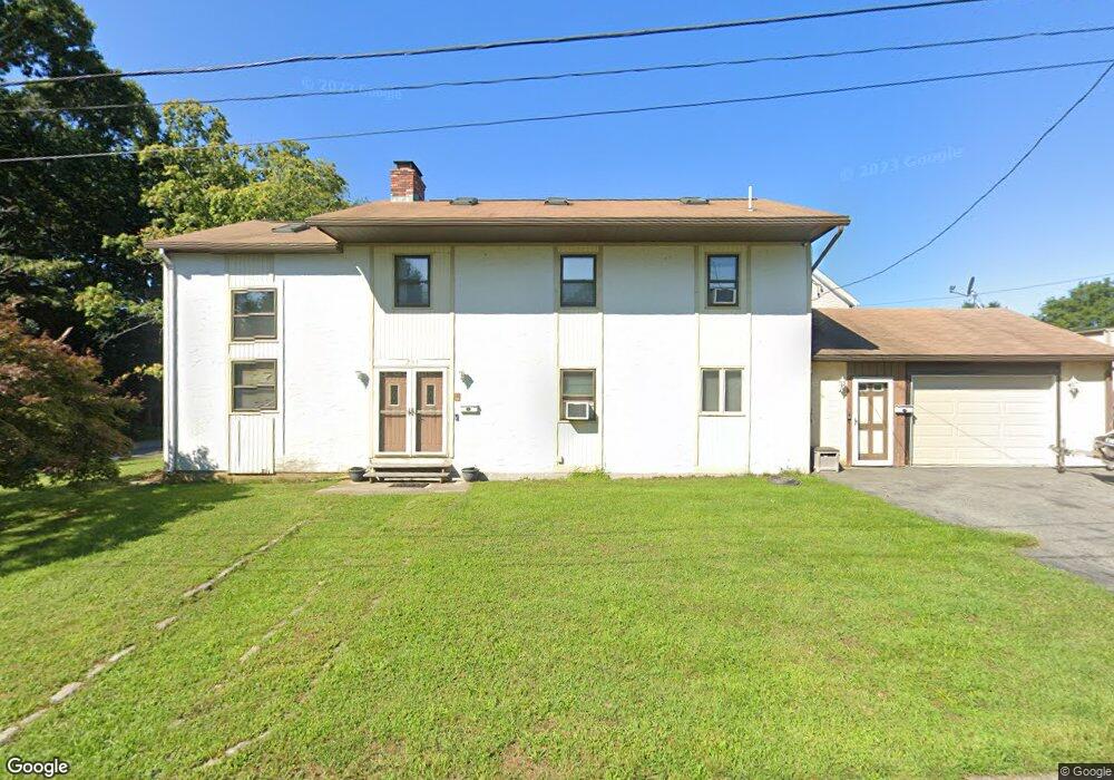 203 Earl Ave unit 205, Riverside, RI 02915 - photo 1