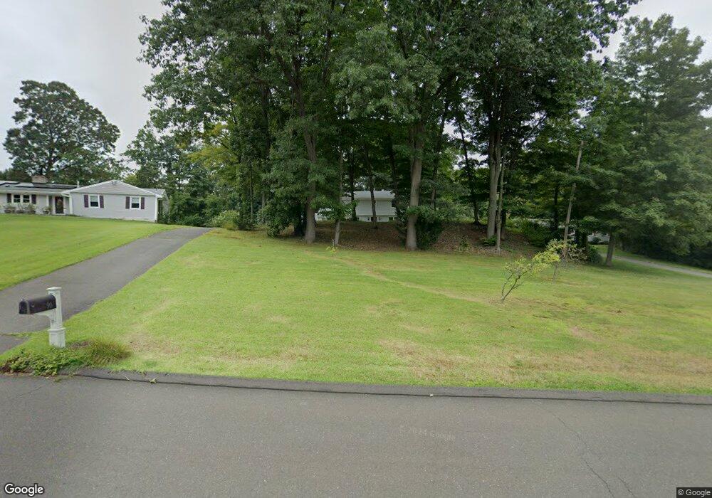 90 Stocking Brook Rd, Berlin, CT 06037 - photo 1