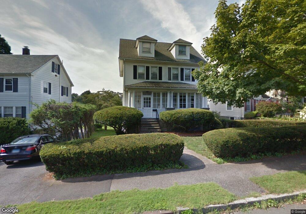 88 Havemeyer Place, Greenwich, CT 06830 - photo 1