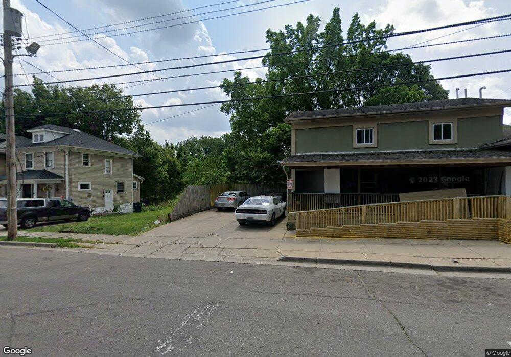 808 Baker St, Lansing, MI 48910 - photo 1