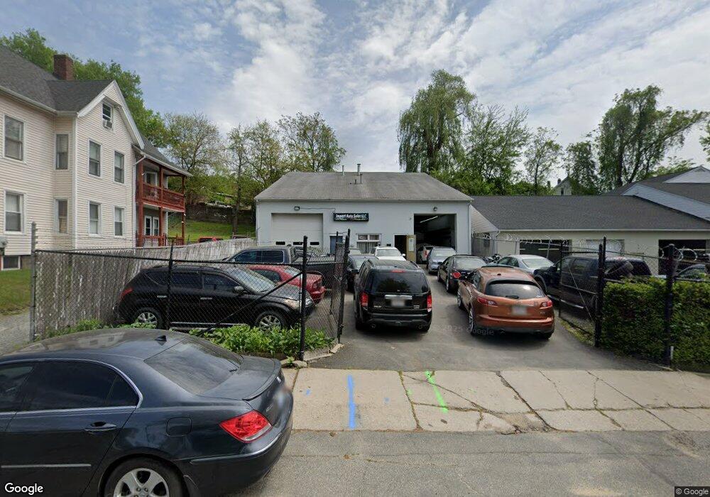 419 Taylor St, Springfield, MA 01105 - photo 1