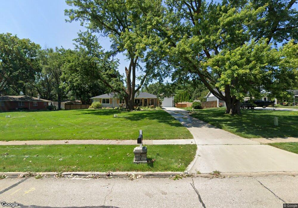 1108 31st St, West Des Moines, IA 50266 - photo 1