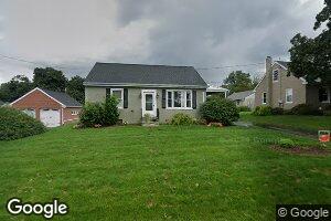 19 Cherry Hill Rd, Ronks, PA 17572