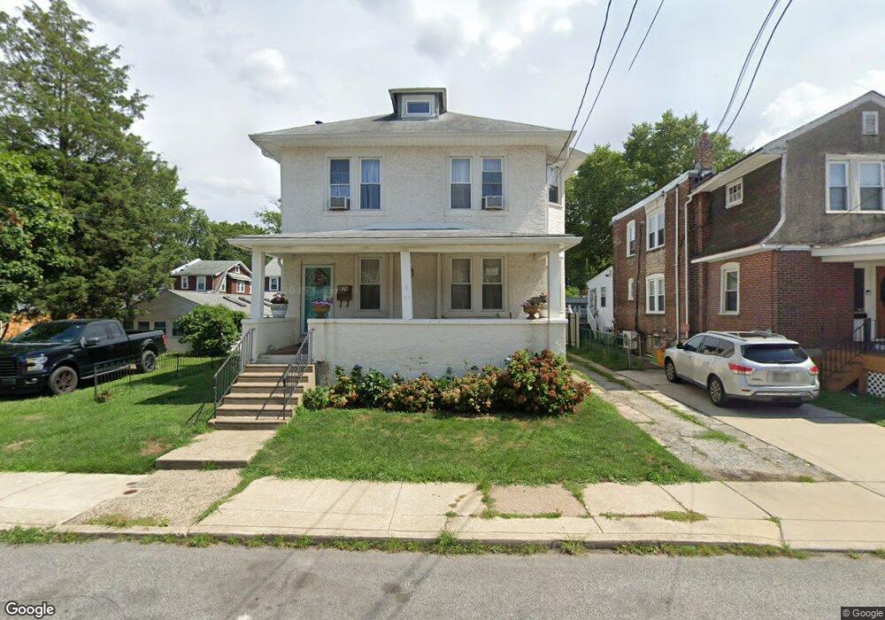 824 Spruce St, Collingdale, PA 19023 - photo 1