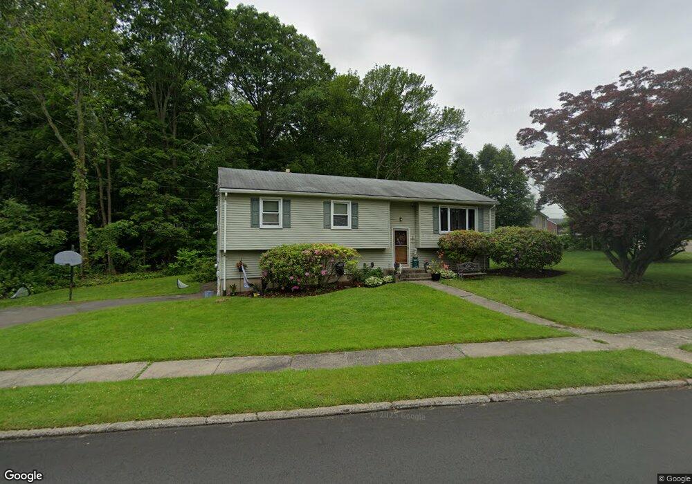 27 Meadowbrook Rd, West Haven, CT 06516 - photo 1