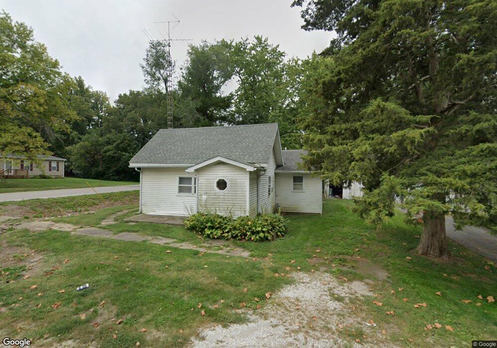 142 E Union St, Virginia, IL 62691 - photo 1