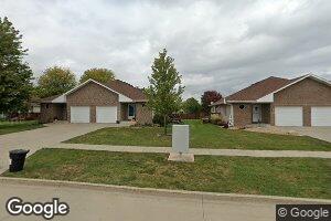 827 NE 4th St, Earlham, IA 50072