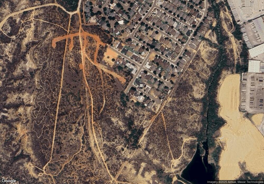 601 Cowbird Cove Ct, Laredo, TX 78045 - photo 1