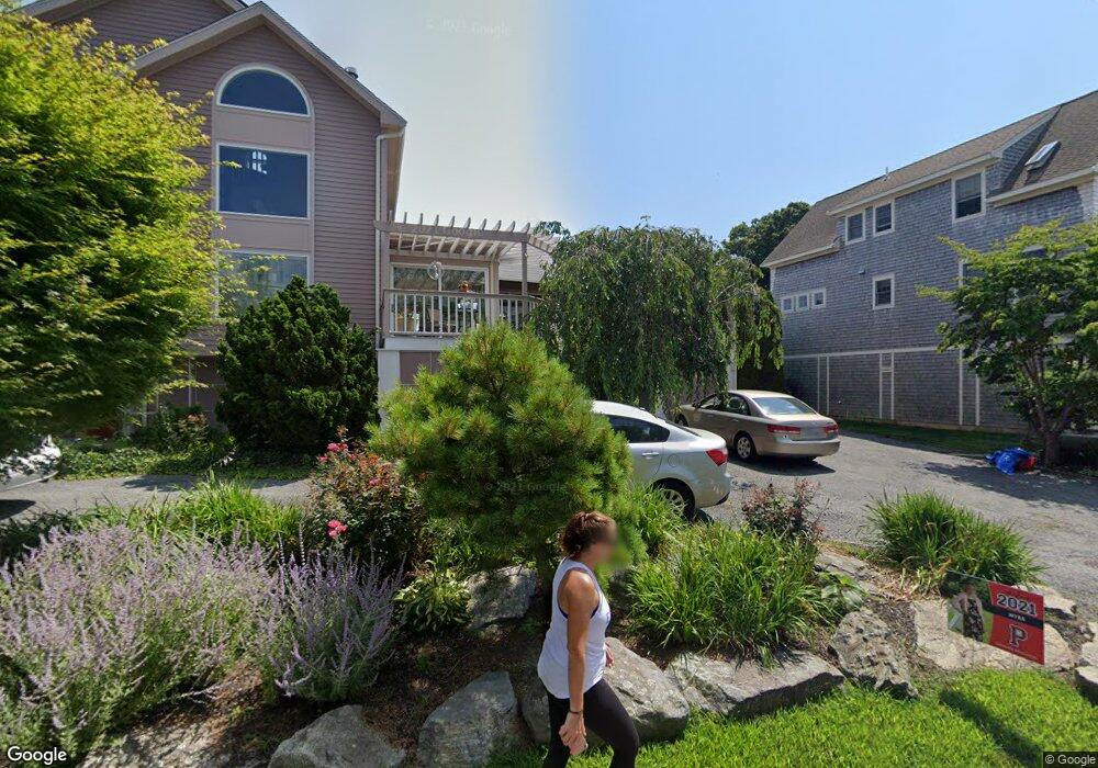 206 Sakonnet Dr, Portsmouth, RI 02871 - photo 1