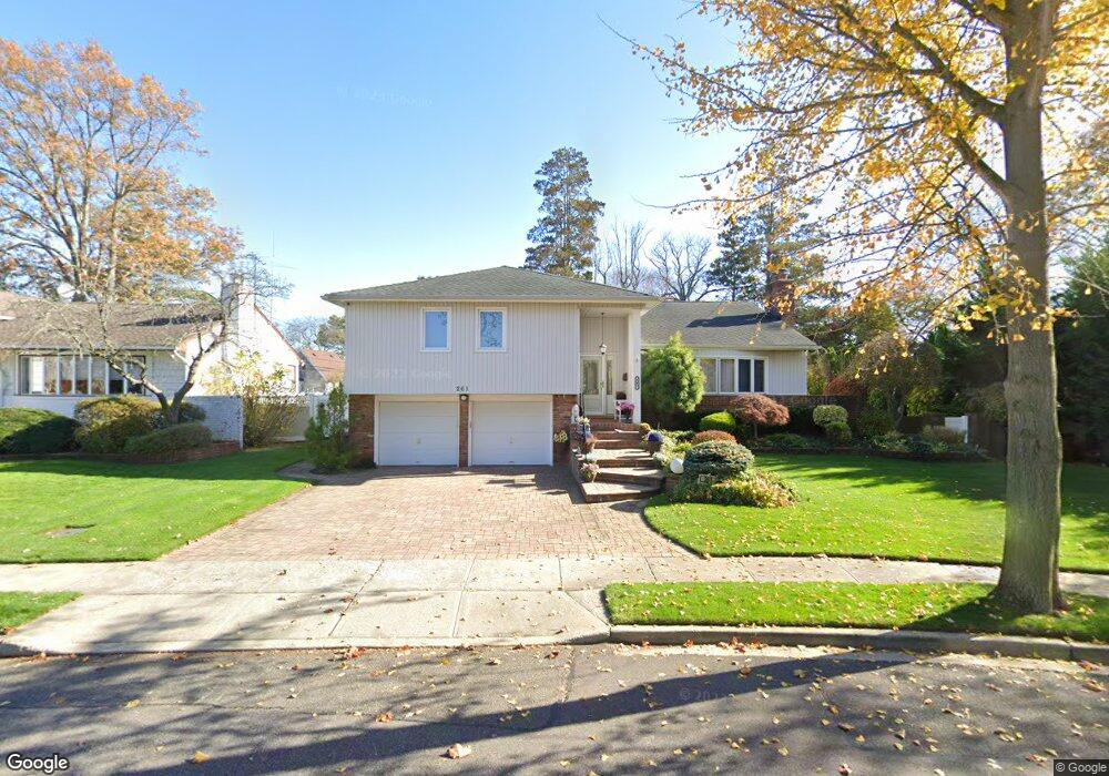 261 Somerset Dr, Hewlett, NY 11557 - photo 1