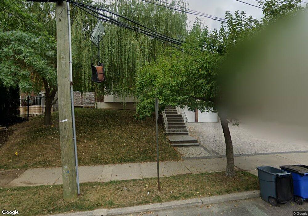 8220 Chevy Chase St unit ST, Jamaica, NY 11432 - photo 1