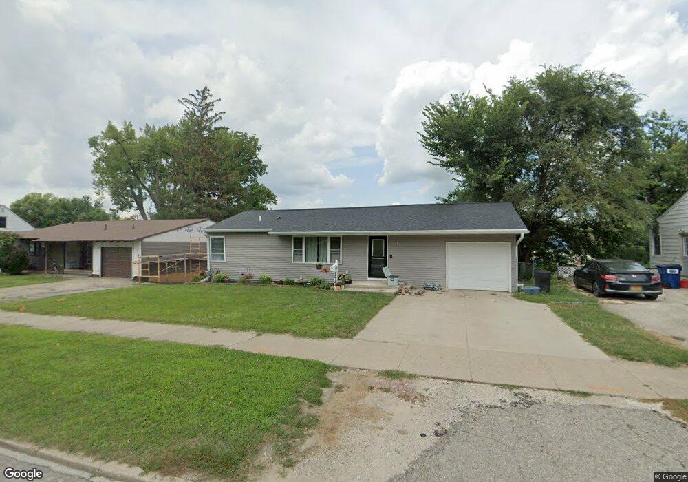 1515 W Main St, Marshalltown, IA 50158 - photo 1