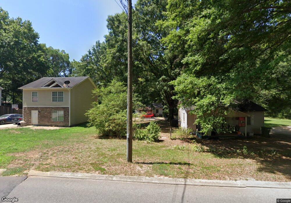132 Atha St, Monroe, GA 30655 - photo 1