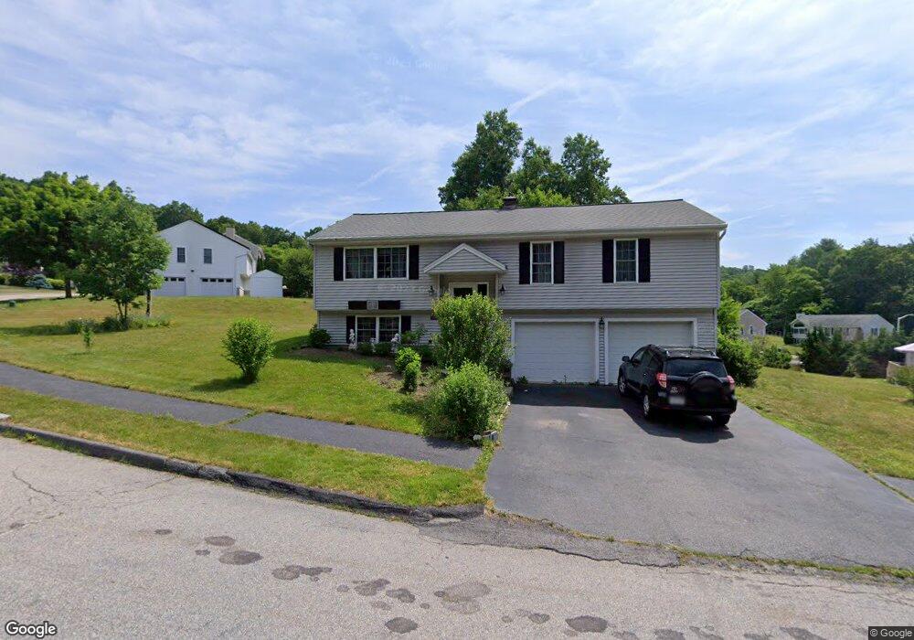 14 Pinewood Ln, Worcester, MA 01609 - photo 1