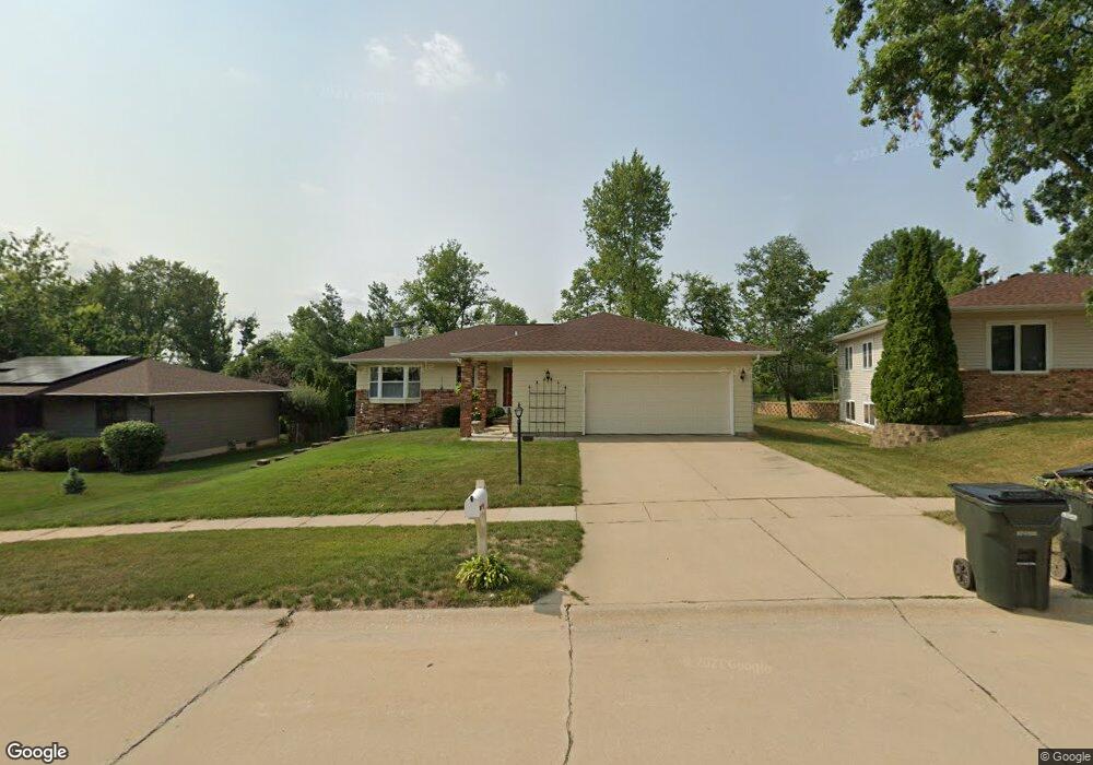 3494 Raven Ln NE, Cedar Rapids, IA 52402 - photo 1