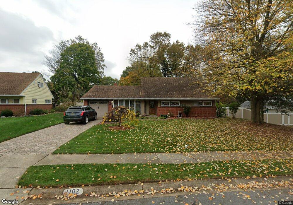 1102 N Hilton Rd, Wilmington, DE 19803 - photo 1