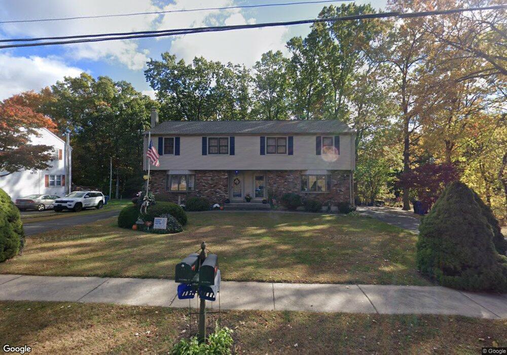 17 Regency Ct, Southington, CT 06489 - photo 1