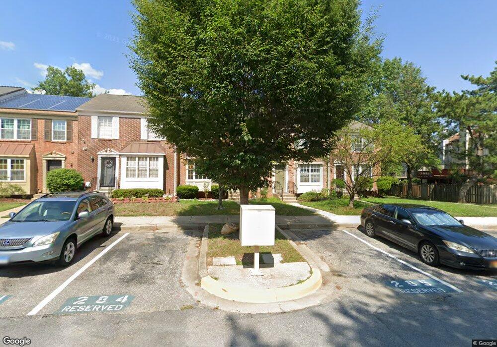 8205 Londonderry Ct, Laurel, MD 20707 - photo 1