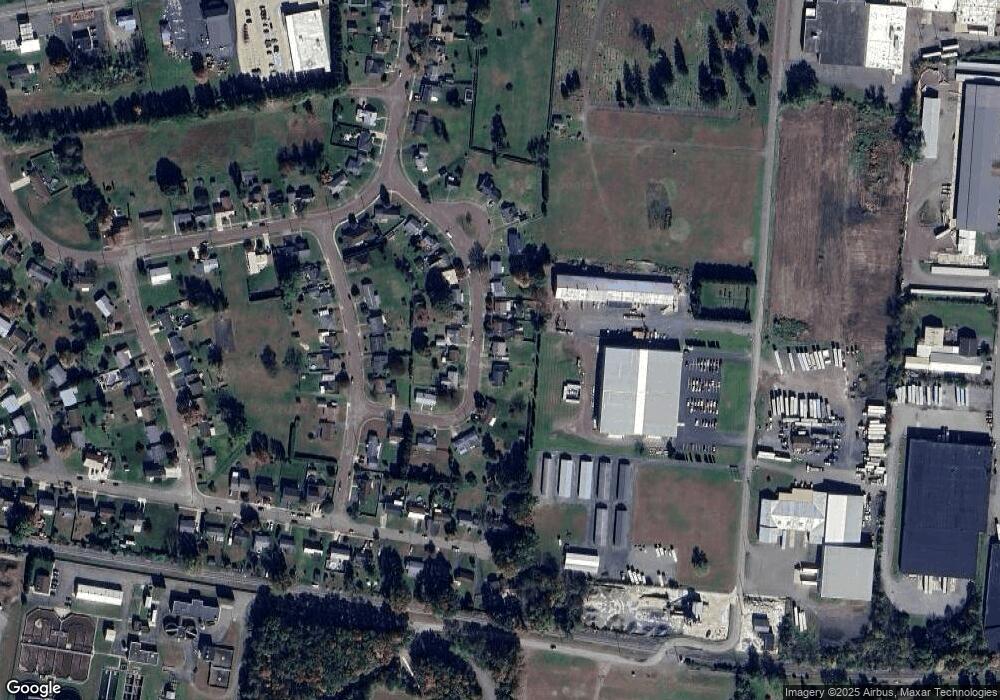 136 Briarcliff Rd, Berwick, PA 18603 - photo 1