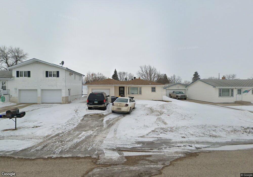 1510 4th Ave SW, Jamestown, ND 58401 - photo 1