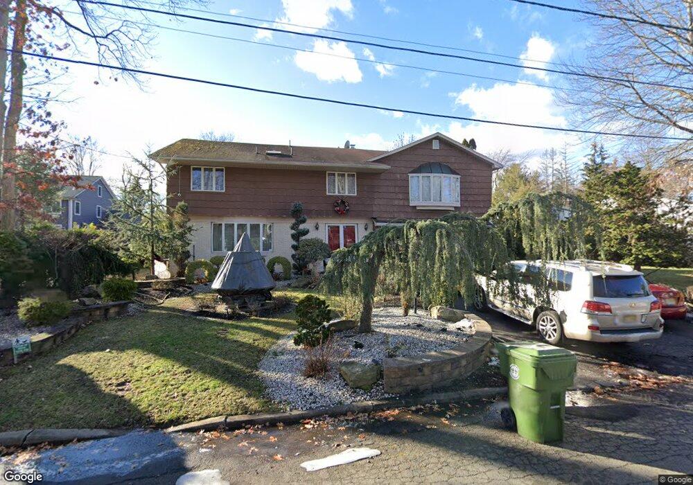 55 Bryant Ave, Edison, NJ 08820 - photo 1