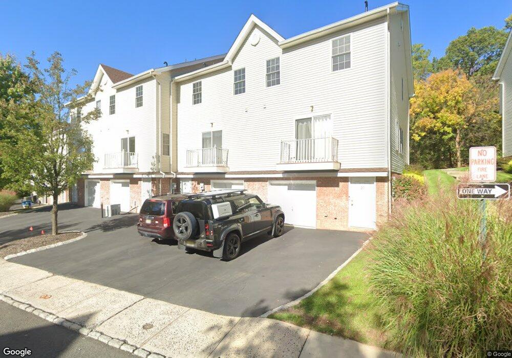 20 Riga Ct unit 2D, Scotch Plains, NJ 07076 - photo 1