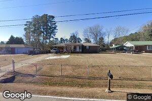 2142 Dixie Dr, Gainesville, GA 30504