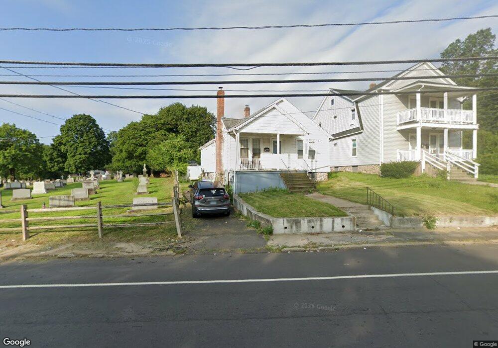 882 Hamilton Ave, Waterbury, CT 06706 - photo 1