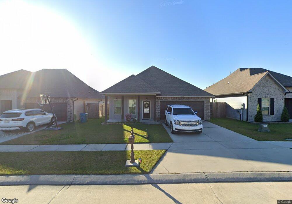 4810 Park Shore Dr, Marrero, LA 70072 - photo 1