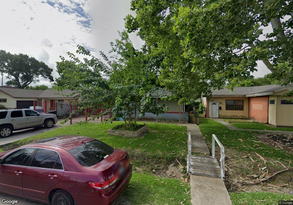 3325 Cliffmarshall St, Houston, TX 77088 - photo 1