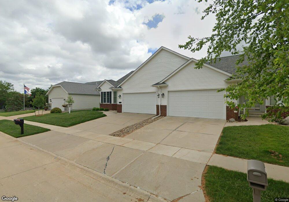 3904 Willowleaf St NE, Cedar Rapids, IA 52411 - photo 1