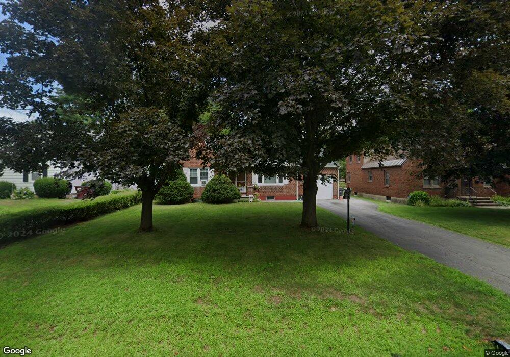 21 Windsor Dr, Schenectady, NY 12302 - photo 1