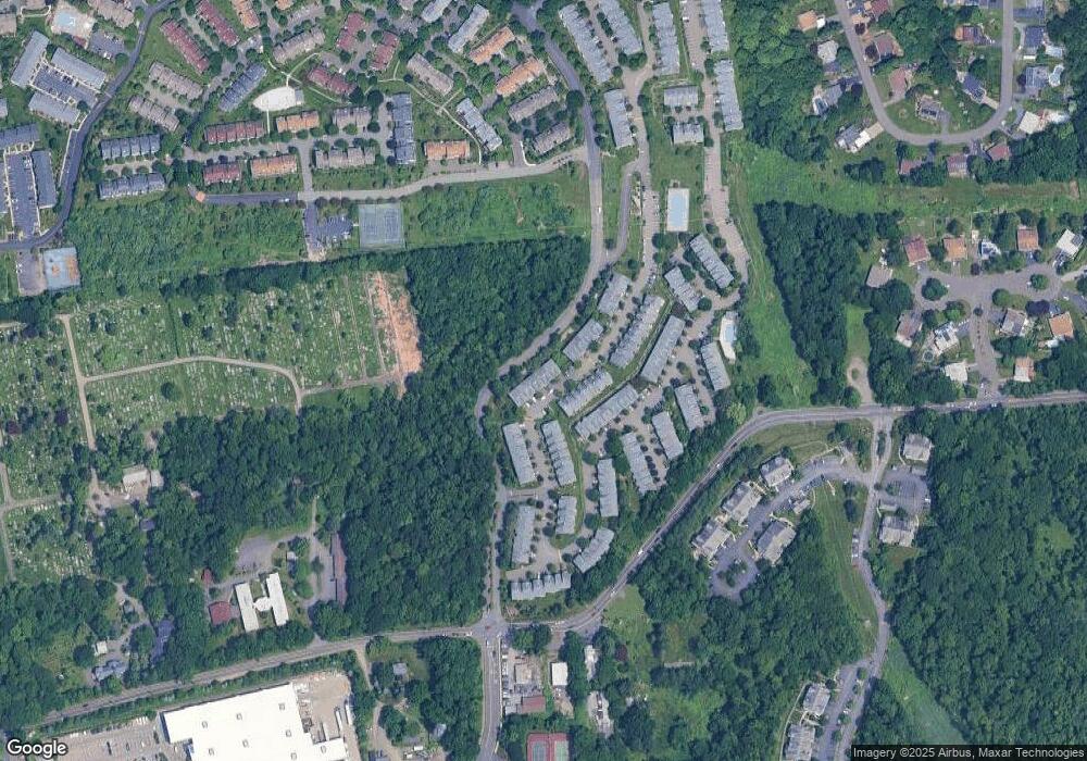 40 Eagle Ridge Way unit 40, Nanuet, NY 10954 - photo 1