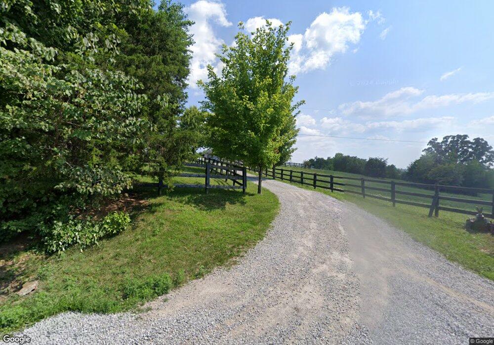 400 Parsons Ln, Harrodsburg, KY 40330 - photo 1