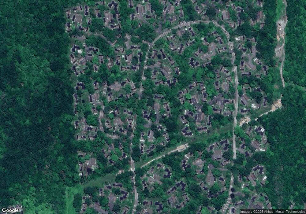 867 Heritage Village unit A, Southbury, CT 06488 - photo 1