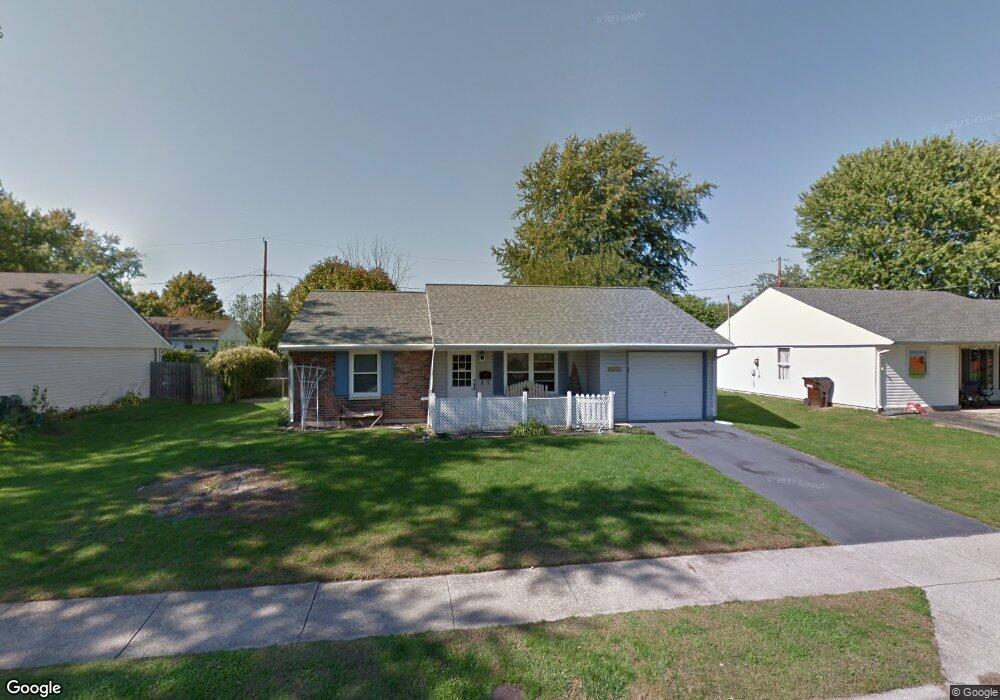 2028 Commonwealth Dr, Xenia, OH 45385 - photo 1