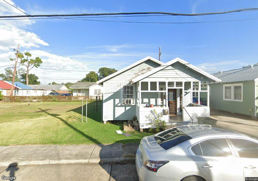 310 Ruth St, Houma, LA 70364 - photo 1