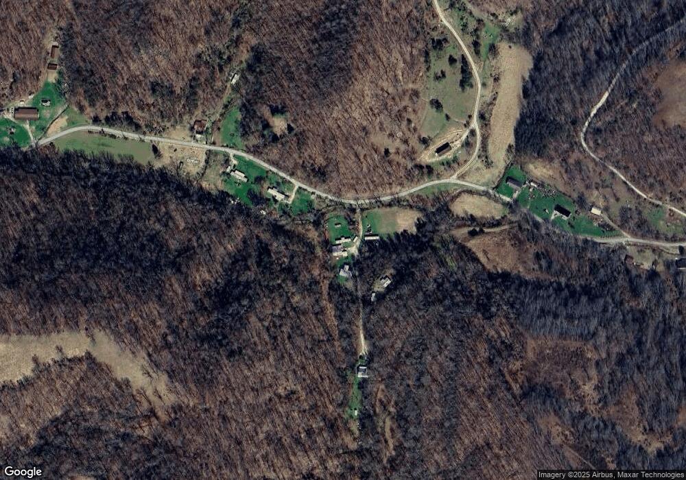 837 Raccoon Creek Rd, Branchland, WV 25506 - photo 1