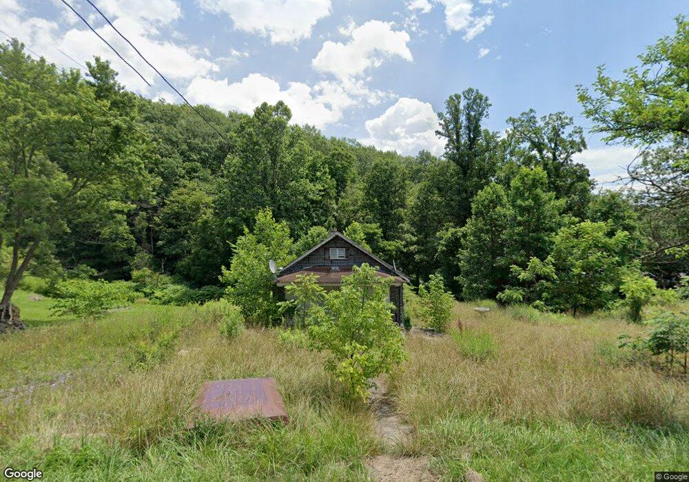 11806 Amherst Ave NE, Cumberland, MD 21502 - photo 1