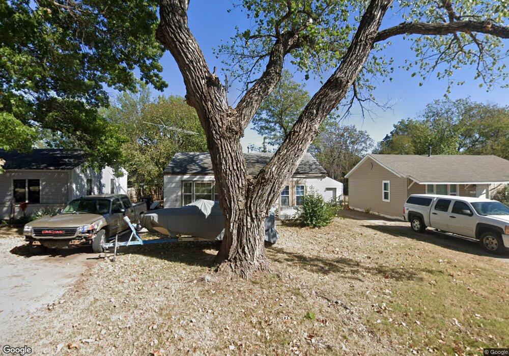 1417 N Oklahoma Ave, Shawnee, OK 74801 - photo 1
