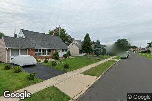 27 Jonquil Ln, Levittown, PA 19055