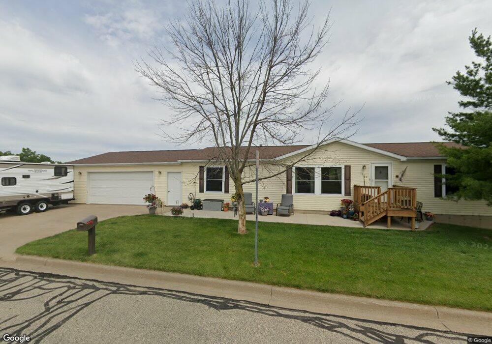 101 Taylor Ct, Potosi, WI 53820 - photo 1