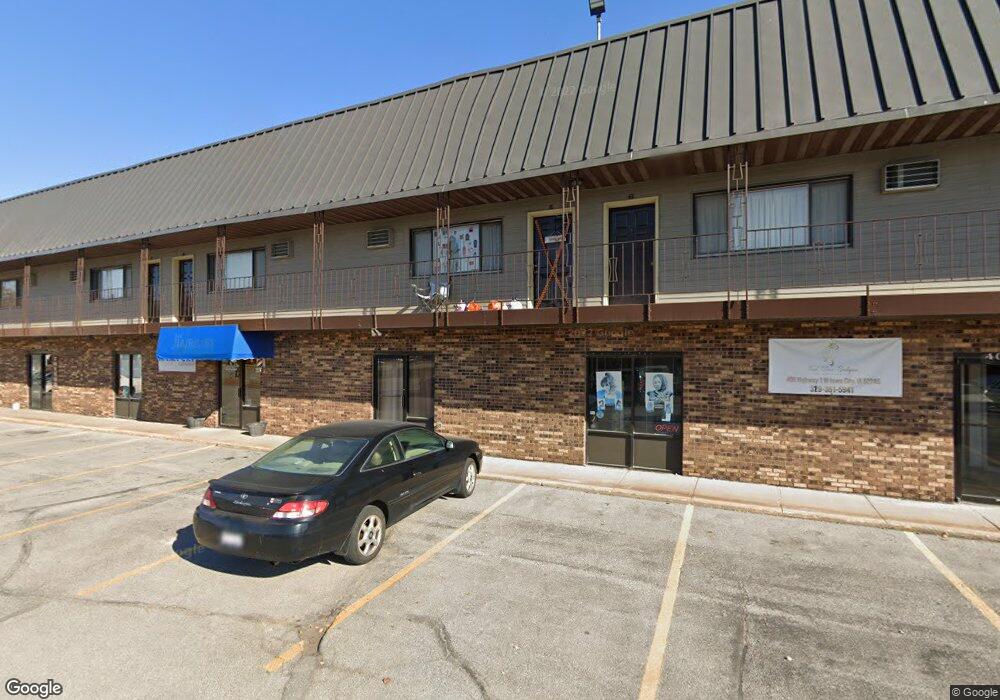 405 Highway 1 W, Iowa City, IA 52246 - photo 1