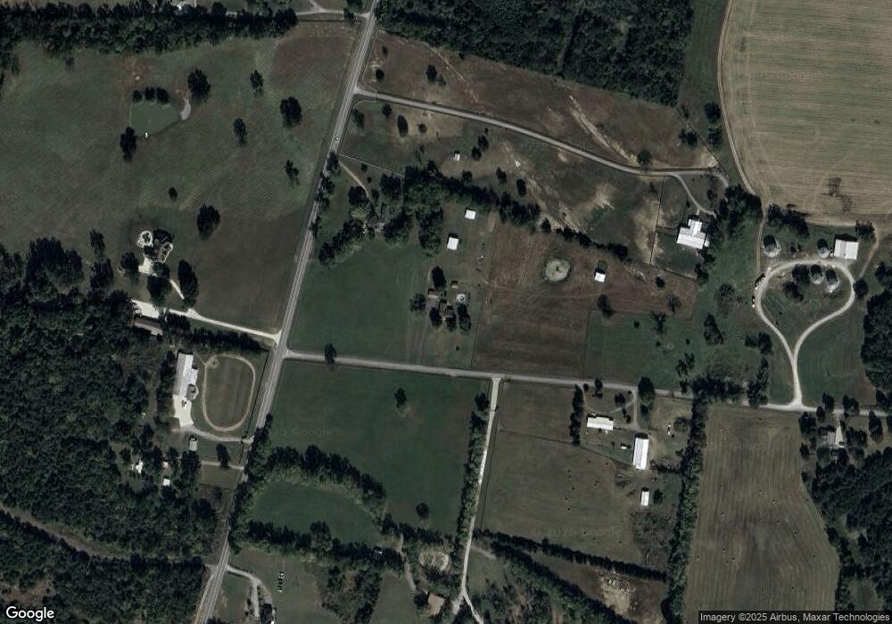 125 Womack Rd, Shelbyville, TN 37160 - photo 1