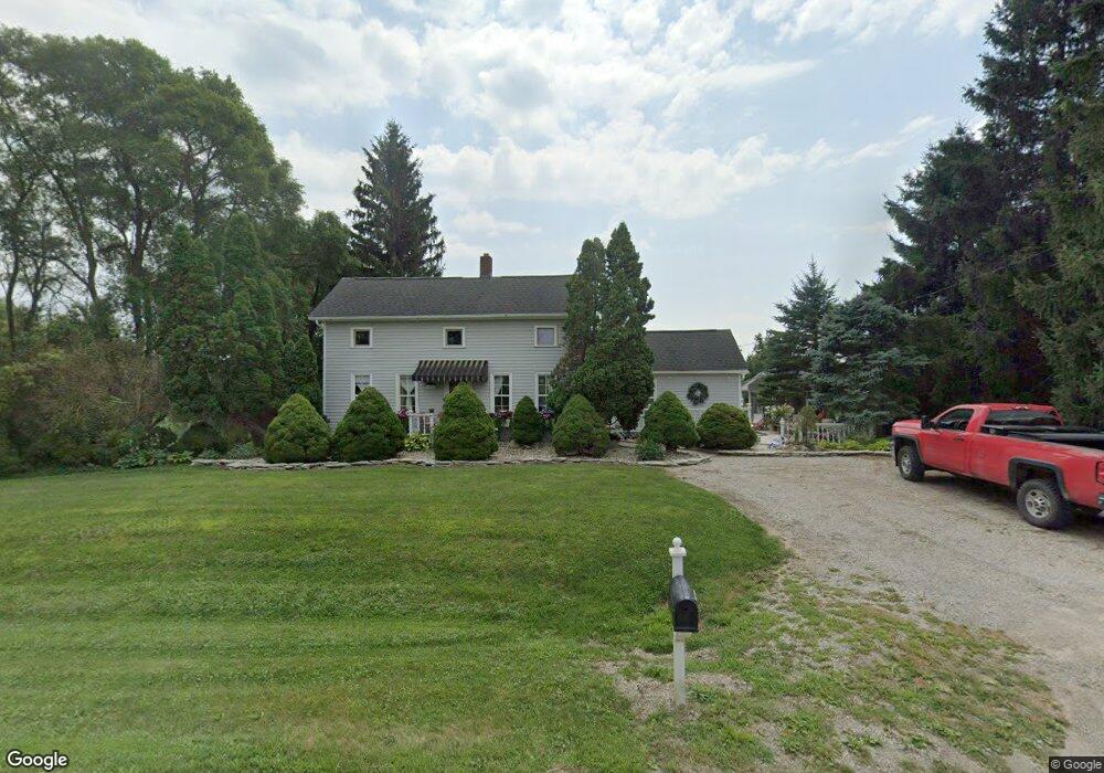 10488 E Coldwater Rd, Davison, MI 48423 - photo 1